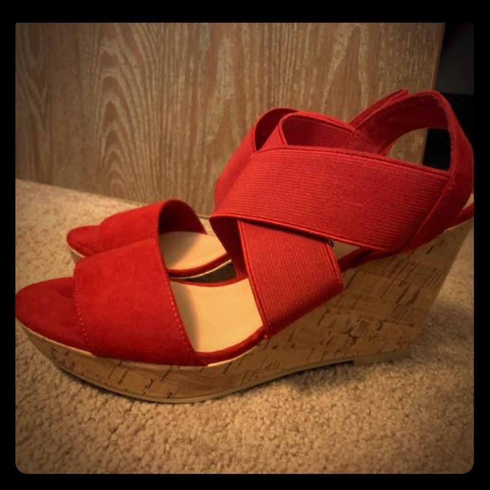 Wedge heal shoes